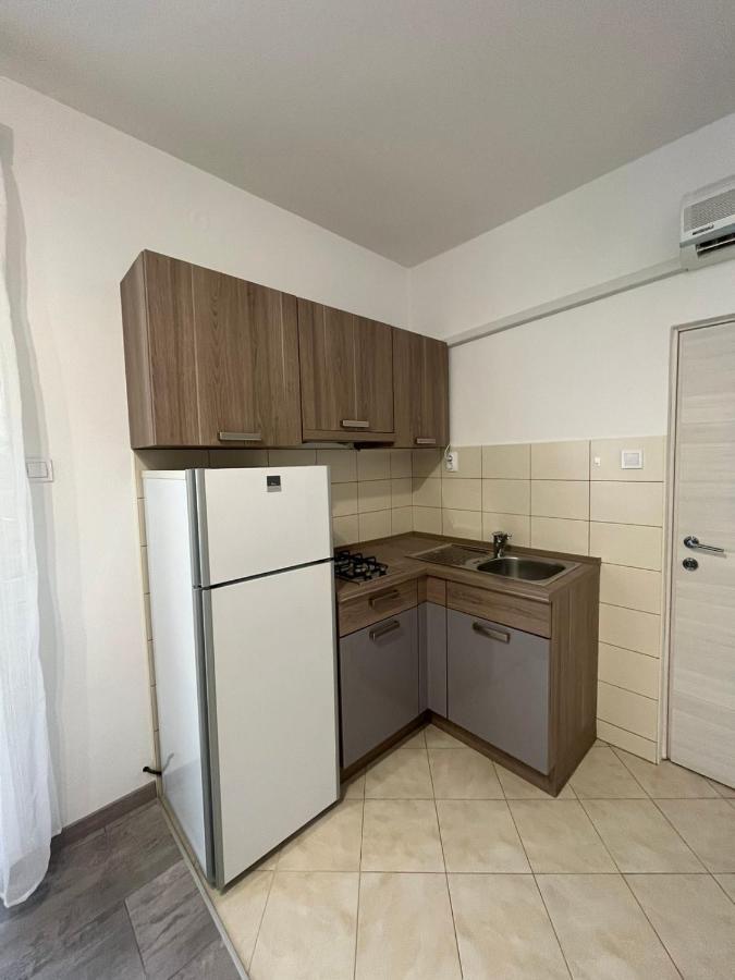 Apartments Iskra โรวีน ภายนอก รูปภาพ
