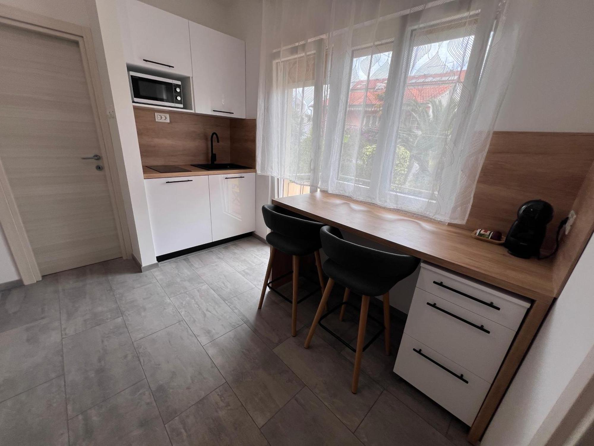 Apartments Iskra โรวีน ภายนอก รูปภาพ